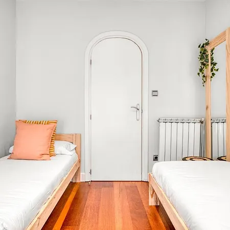 Always Easy I Ondarreta 公寓 *